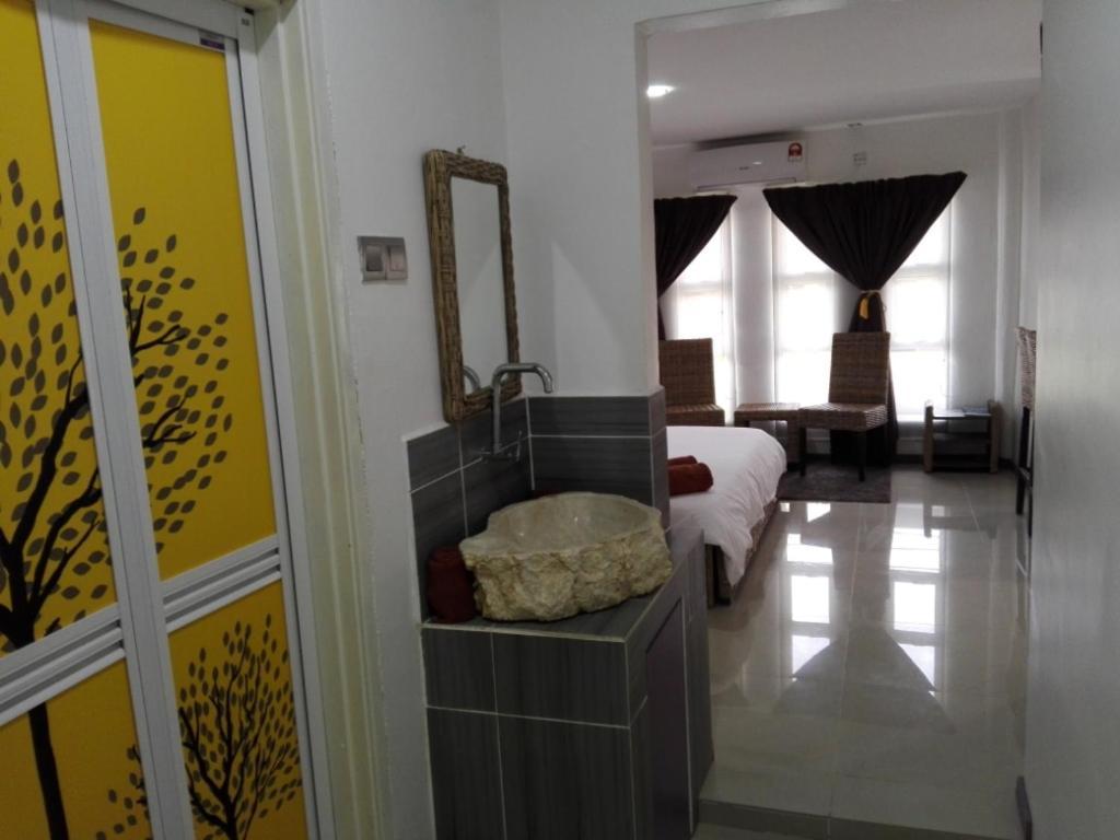 The Serai Boutique *